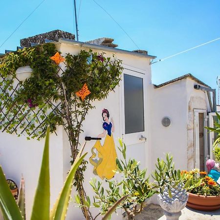 Casa del sole Ceglie Messapica Exterior foto